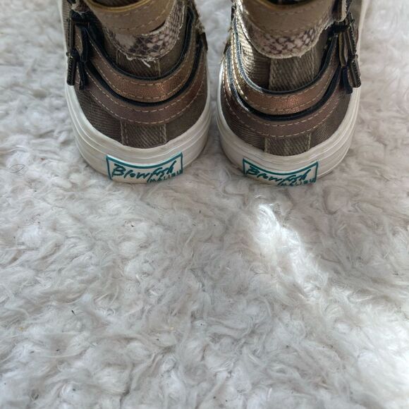 Blowfish canvas olive green ankle boots with side zipper size 7 - Picture 5 of 9